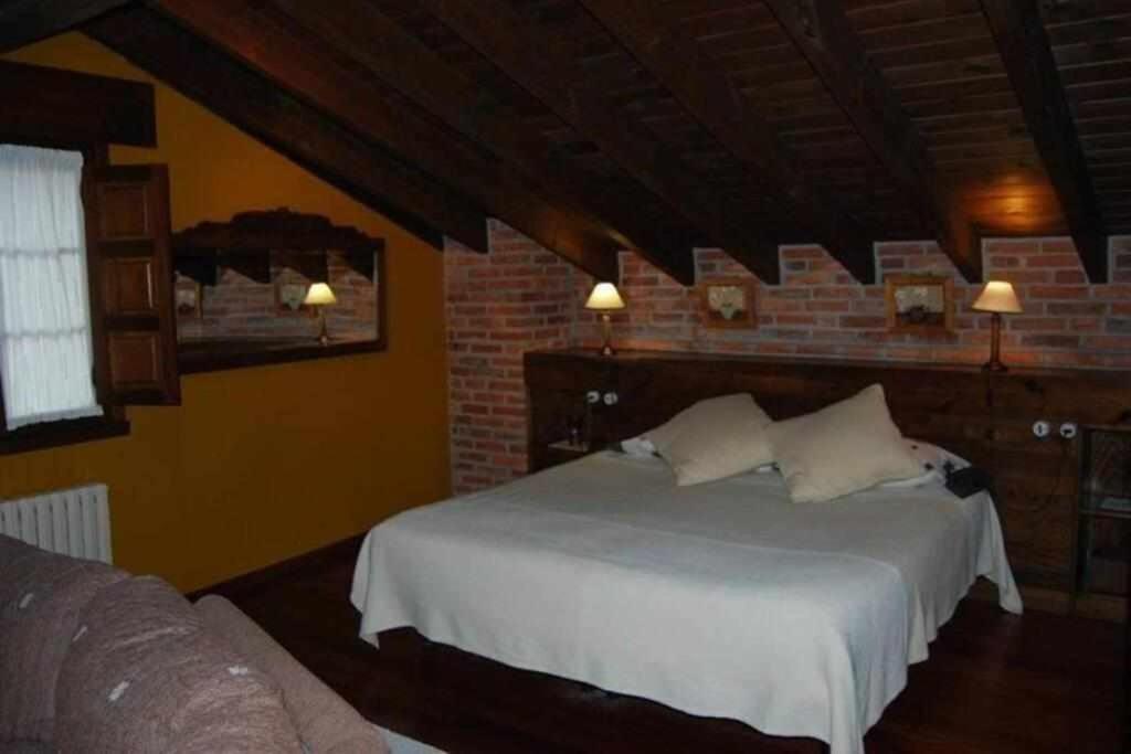 Villa La Regenta Picos De Europa à Poo  Extérieur photo